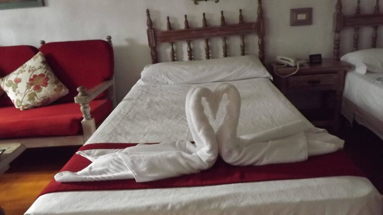 Schönes großes sauberes Zimmer Hotel Parque Tropical