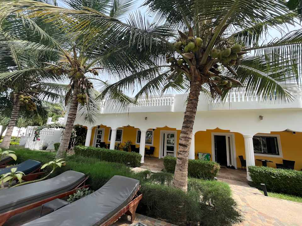 Gartenanlage Dulaa Deema Residence Brufut Heights