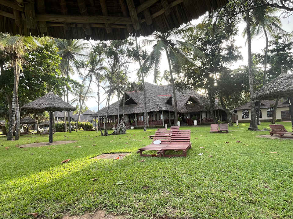 Gartenanlage Neptune Village Beach Resort & Spa