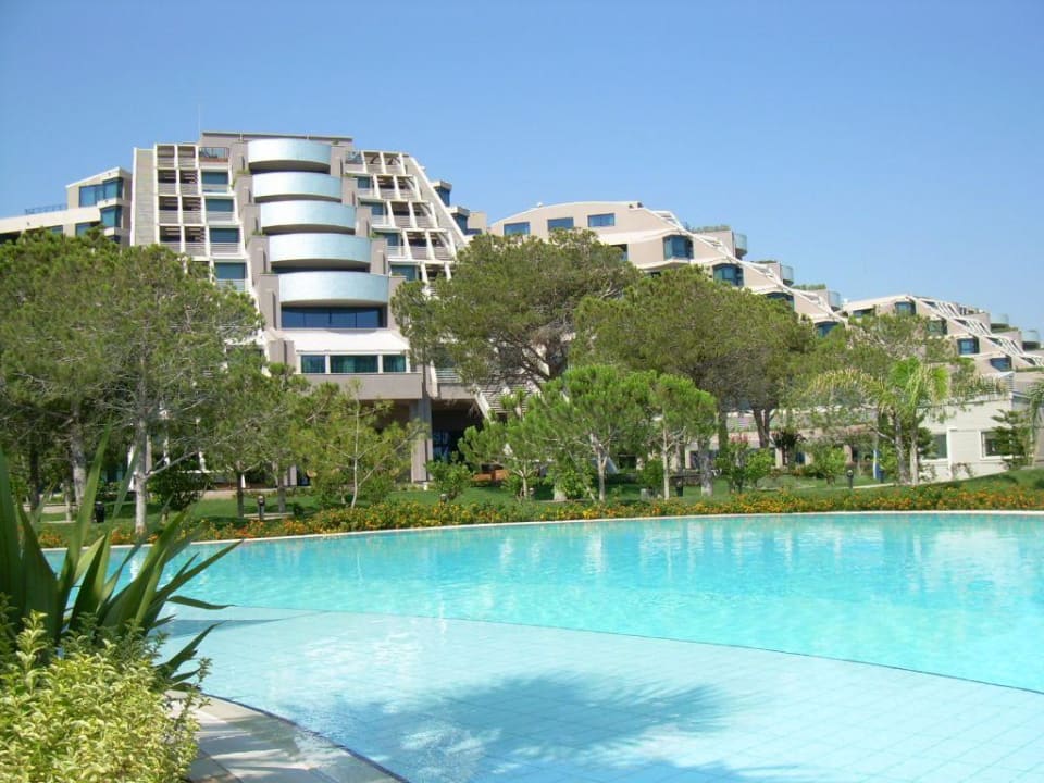 Pool Susesi Luxury Resort