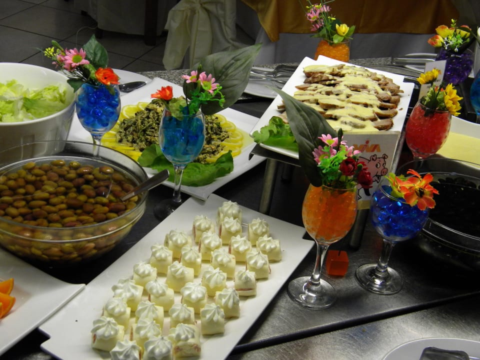 Viva - may 2013 HVD Viva Club Hotel