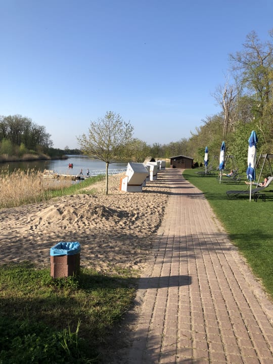 Strand Hotel Acamed Resort