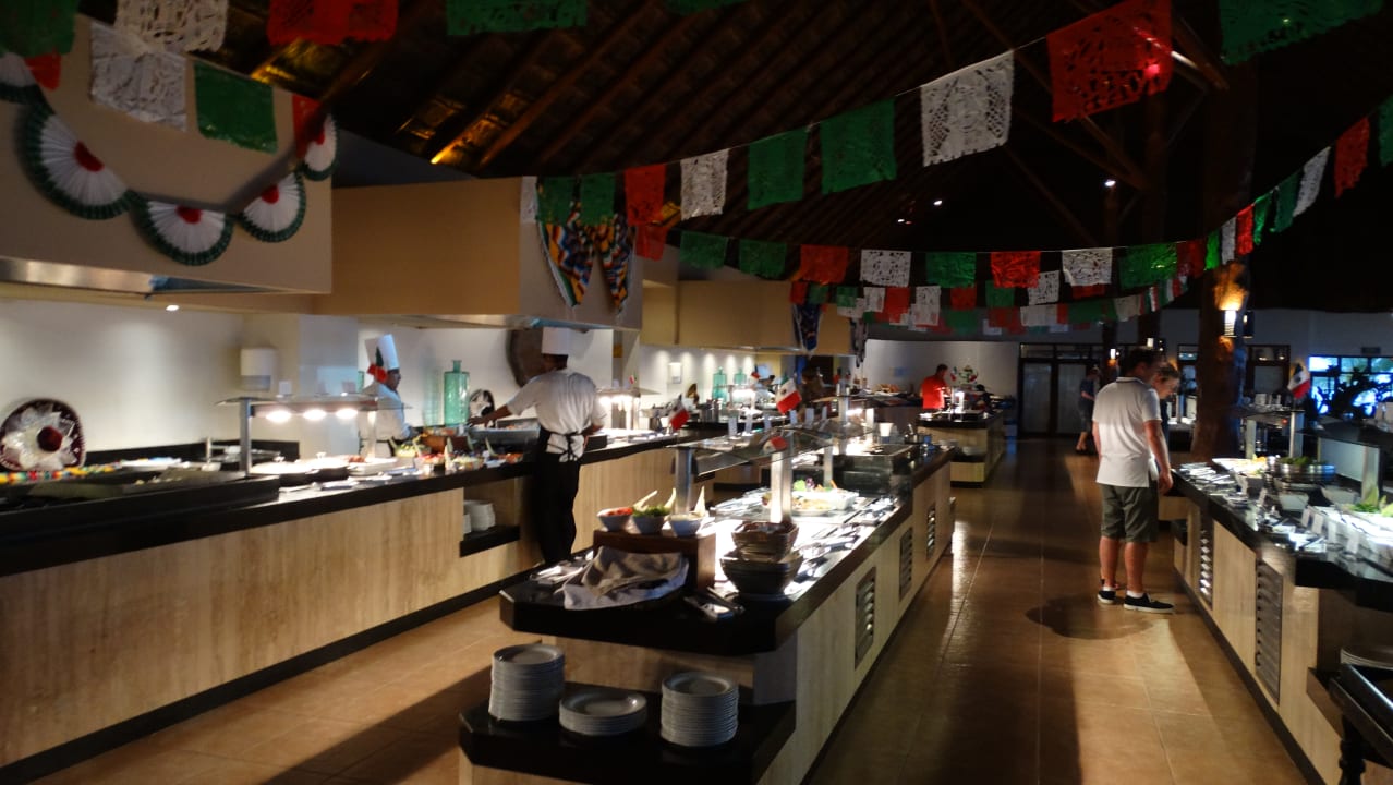 Restaurant Akumal Bay Beach & Wellness Resort