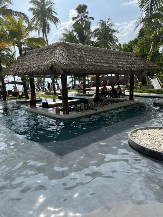 Pool La Flora Khao Lak