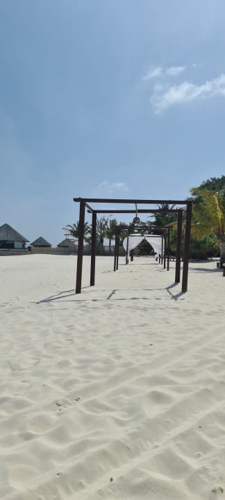 Strand Adaaran Select Meedhupparu Island Resort - Premium All Inclusive