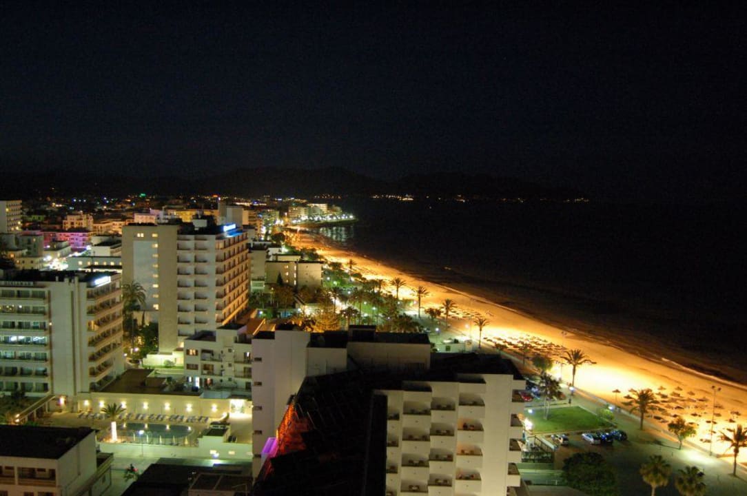 Cala Millor bei Nacht CM Castell de Mar
