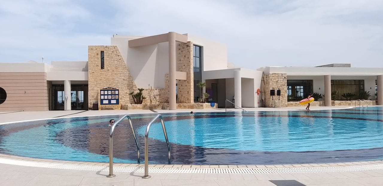 Pool Grand Hotel Holiday Resort