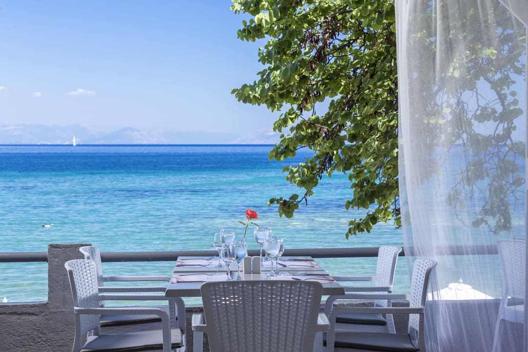 Italian Restaurant Aeolos Beach Resort