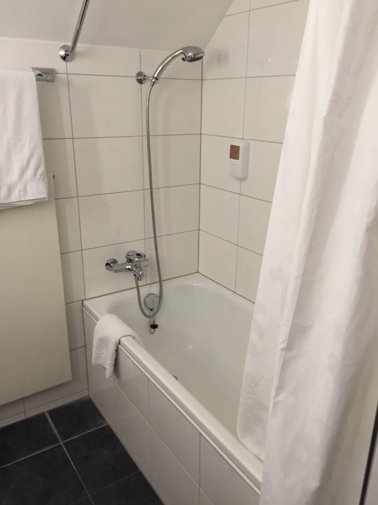 Nr.8 Seehotel Schiff