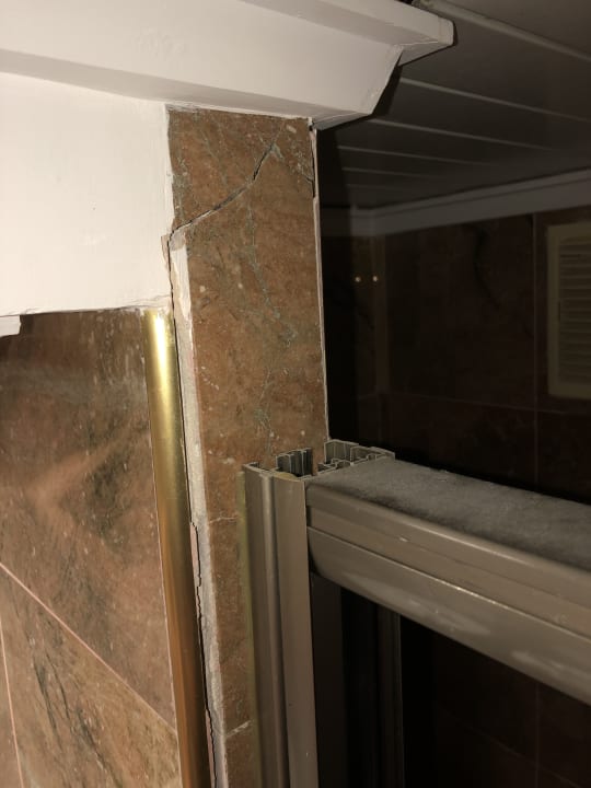 Zimmer Gran Hotel Bali