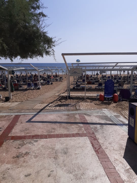 Strand Alba Resort Hotel