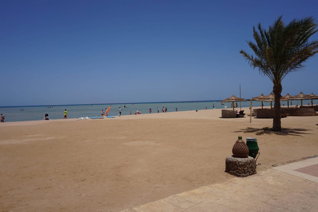 Strand Titanic Beach Spa & Aqua Park