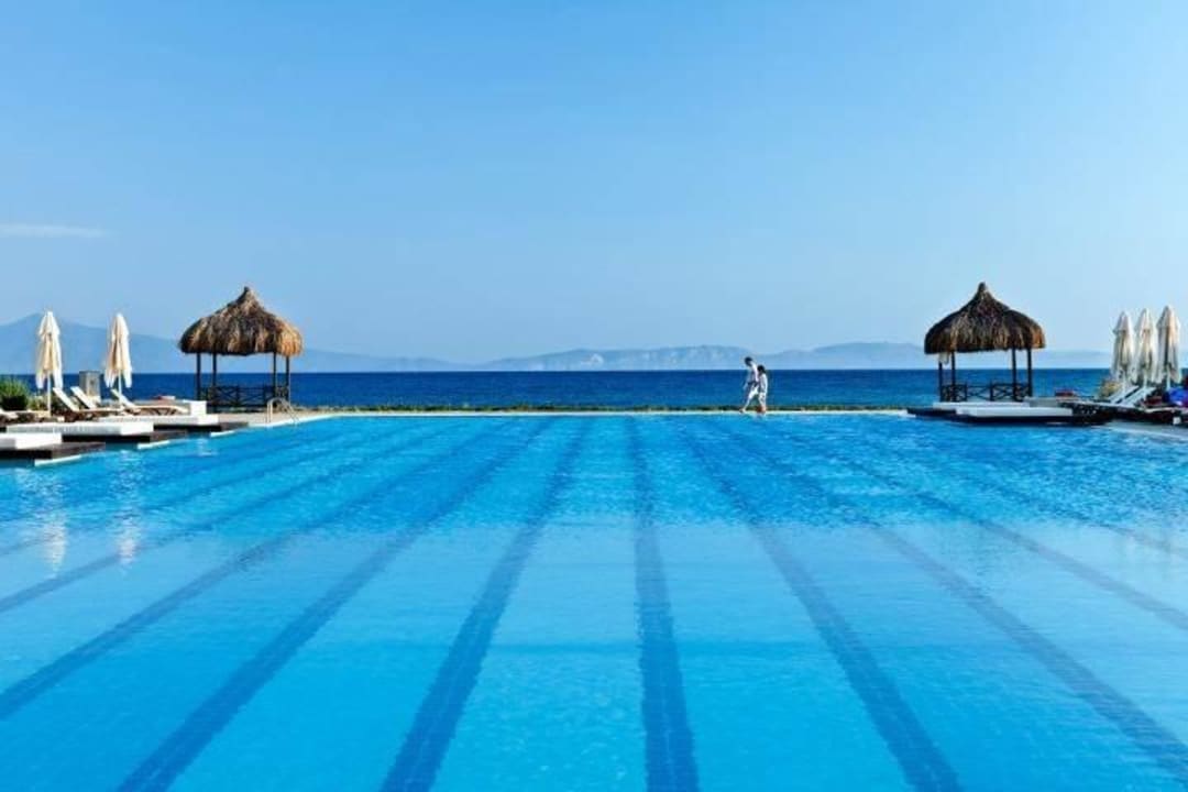 Pool Karya Family Resort  All Inclusive