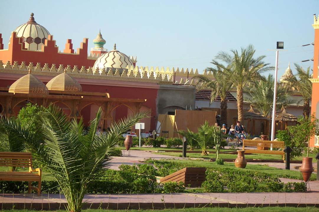 Richtung Hauptpool Pickalbatros Alf Leila Wa Leila Resort - Neverland Hurghada