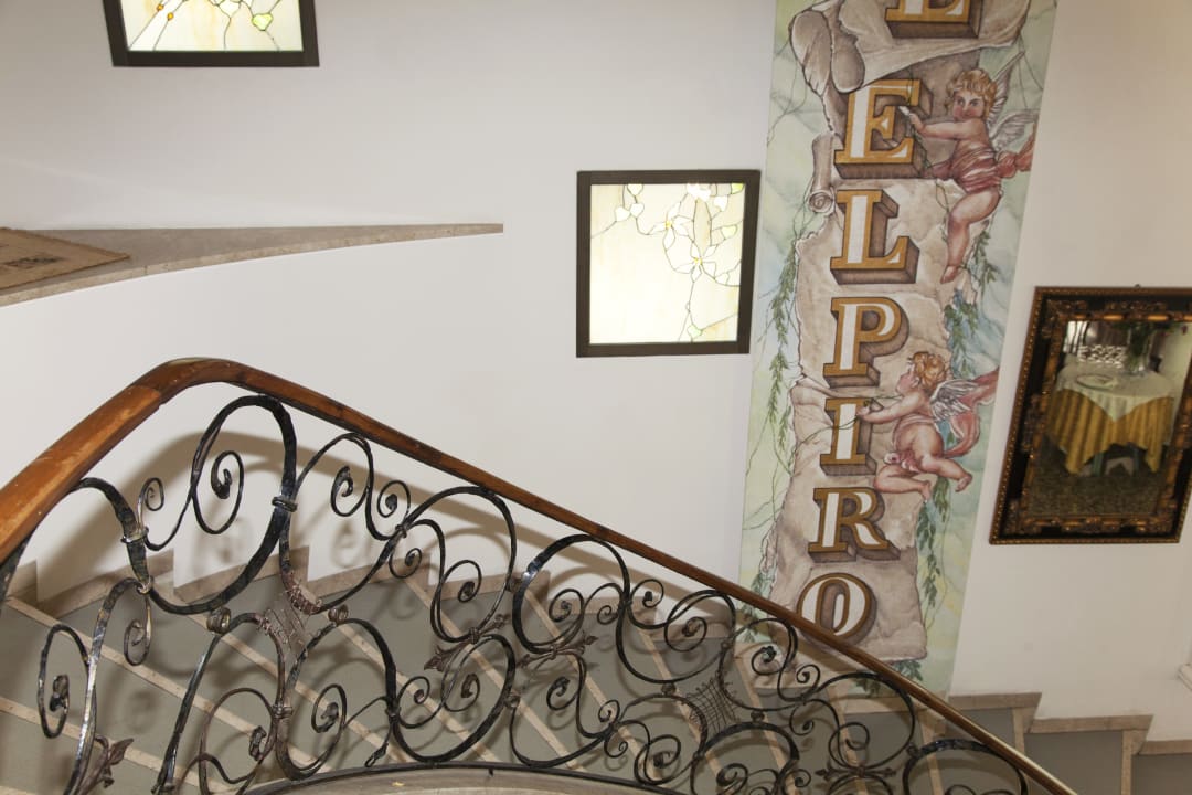 Sonstiges Hotel Elpiro
