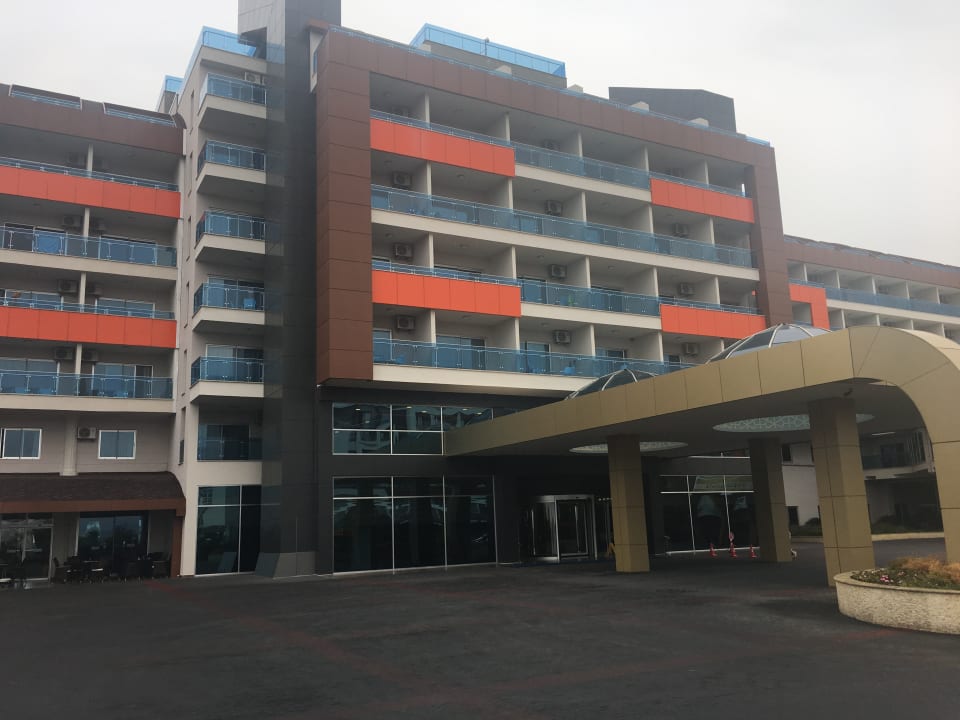 Außenansicht Lonicera Resort & Spa Hotel