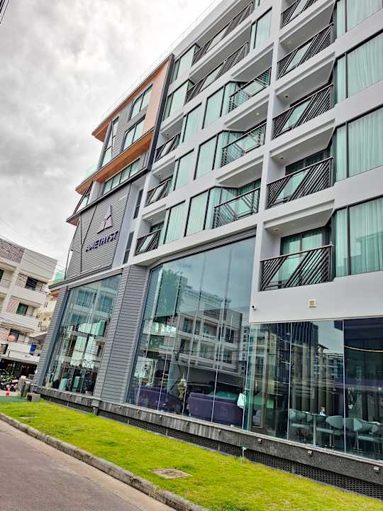 Außenansicht Amethyst Hotel Pattaya