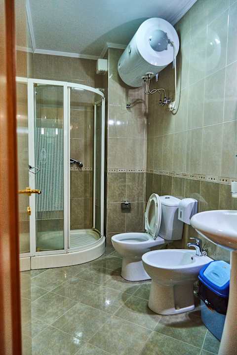 Zimmer Kalpazo Home Skanderbeg Square