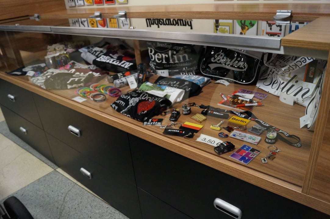 Souveirs aletto Hotel Kudamm