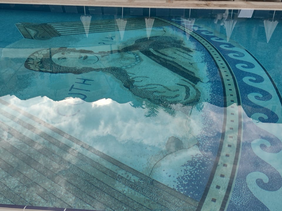 Pool Hotel Yetkin