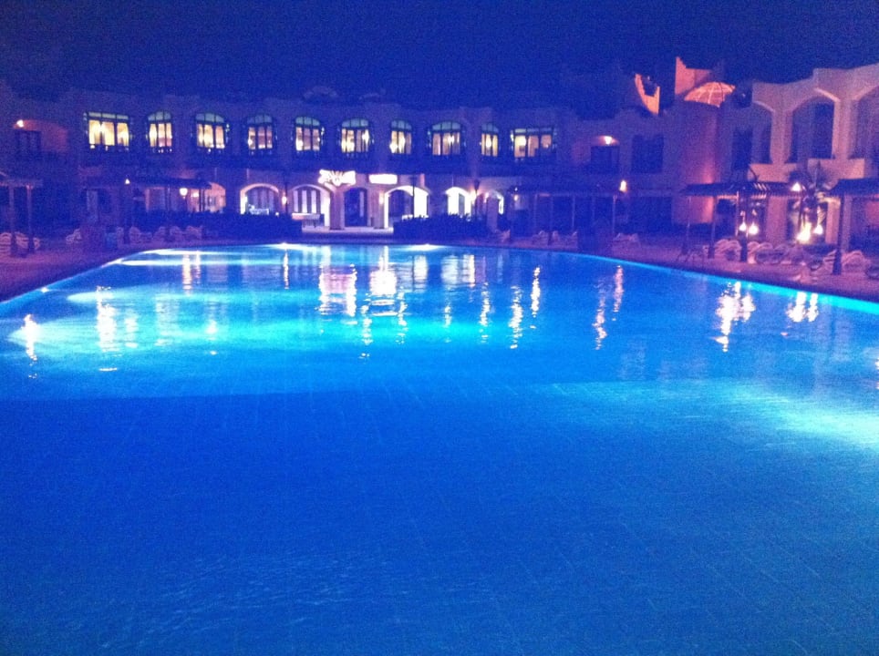 Pool at night Sunny Days Palma De Mirette Resort & Spa