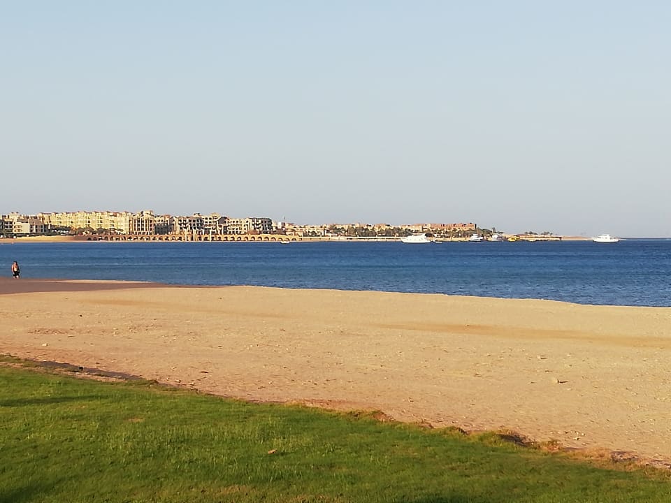 Strand Premier Le Reve Hotel & Spa