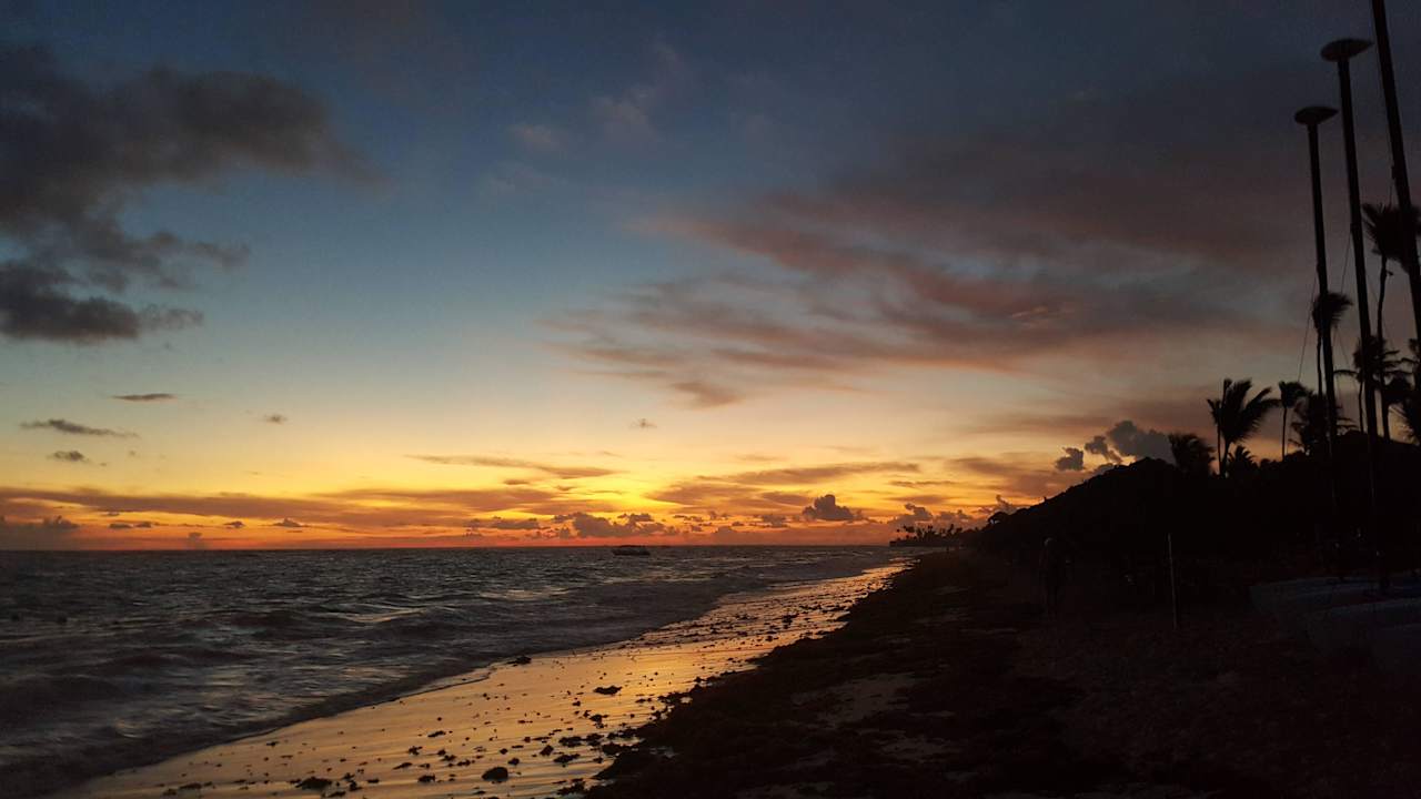 Sonnenaufgang Hotel Riu Palace Bavaro