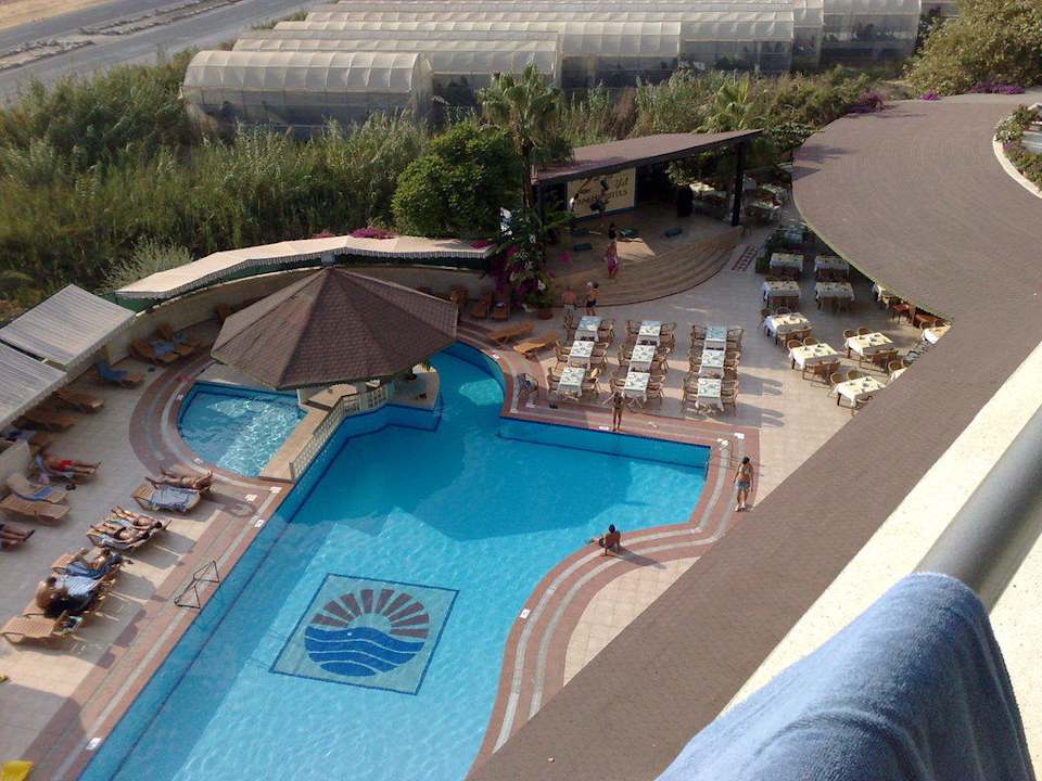 Pool vom Zimmer  Kırbıyık Resort Hotel - Alanya