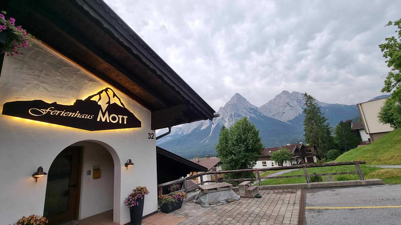 Außenansicht Ferienhaus Mott