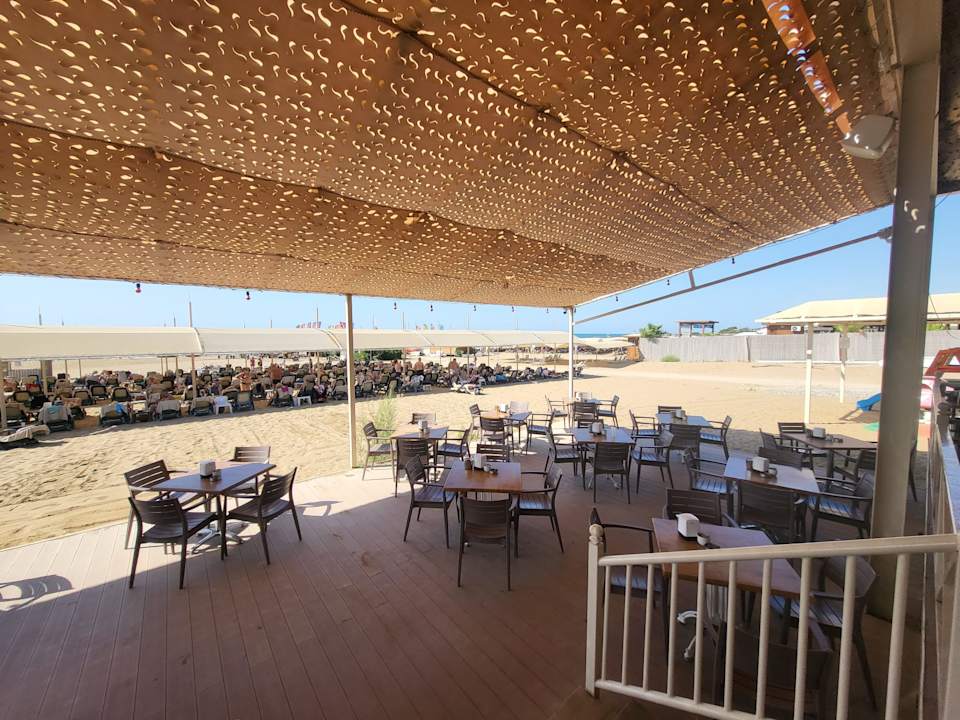 Strand Side Star Resort