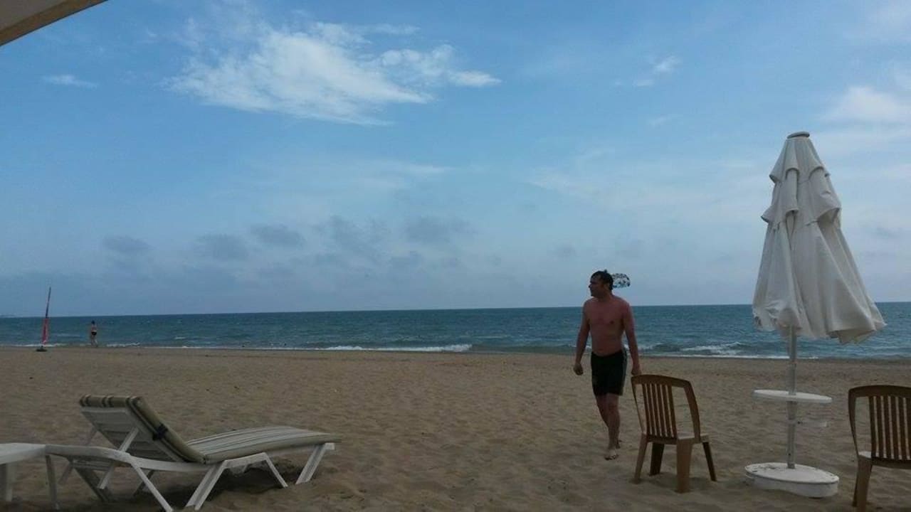 Sauberer Strand TUI BLUE Xanthe