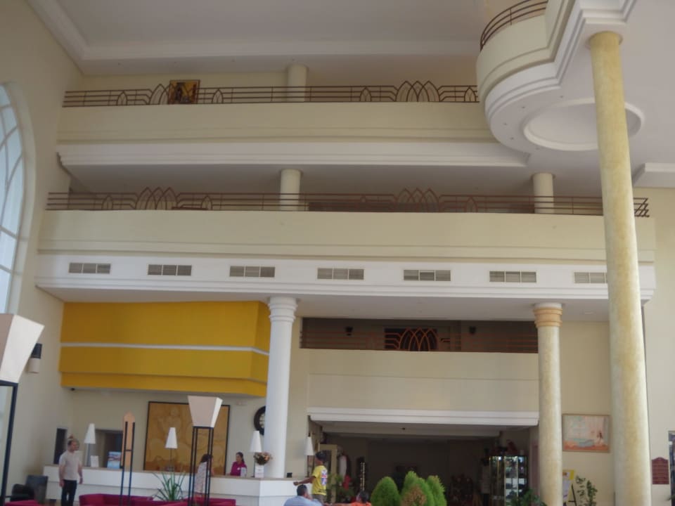 Lobby Skanes Serail Aquapark