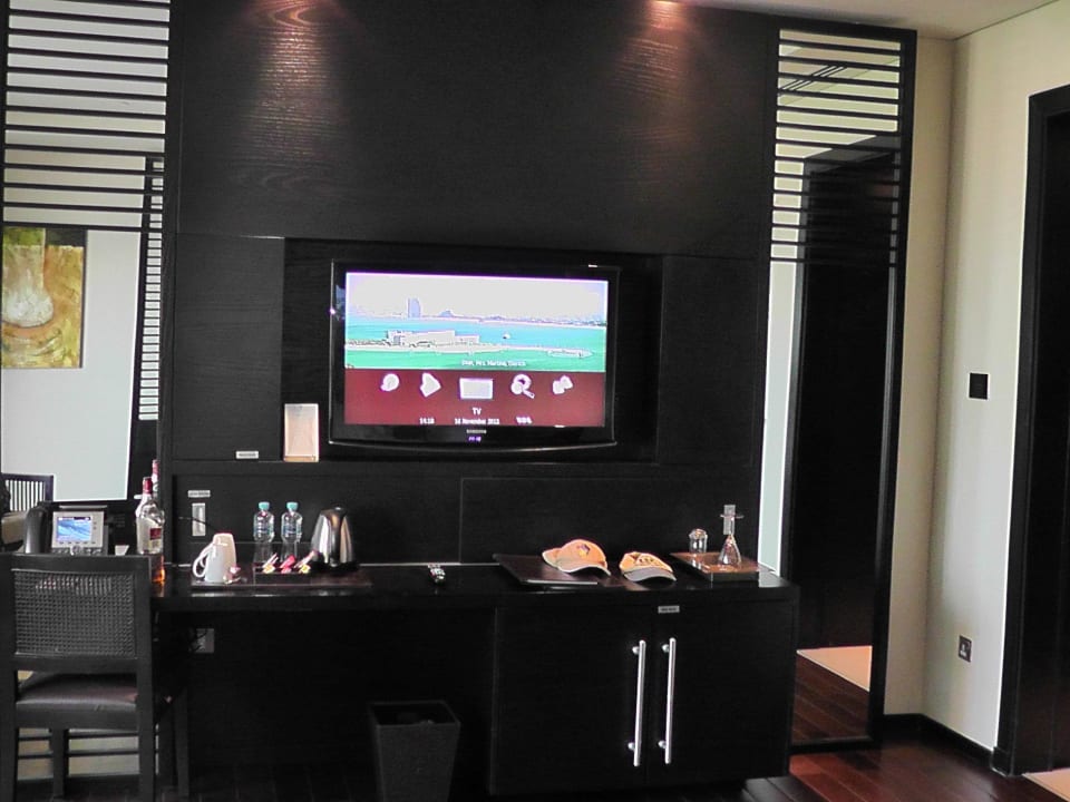 Multi Media TV Rixos The Palm Hotel & Suites