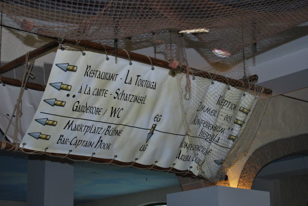 Erklärungsschild Heide Park Abenteuerhotel