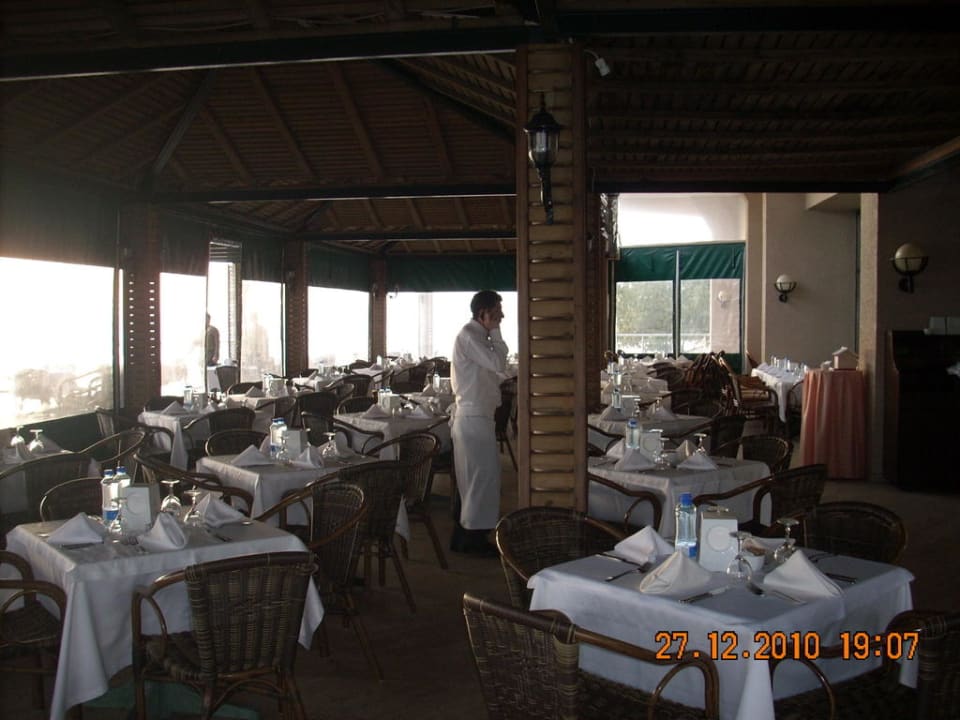 Restaurantterrasse Aska Hotel Just in Beach