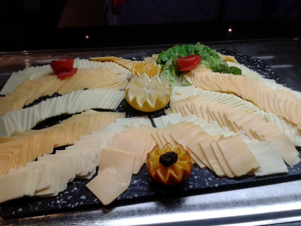 Käseplatte zum Frühstück Caribbean World Thalasso Djerba