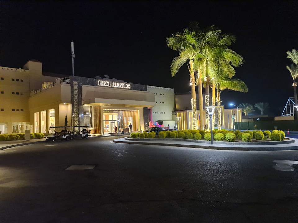 Außenansicht Beach Albatros Resort