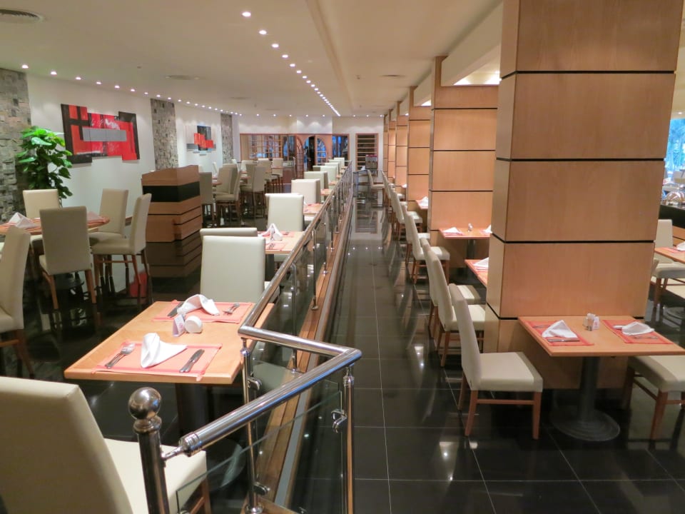 Neuer Speisesaal Palm Beach Resort