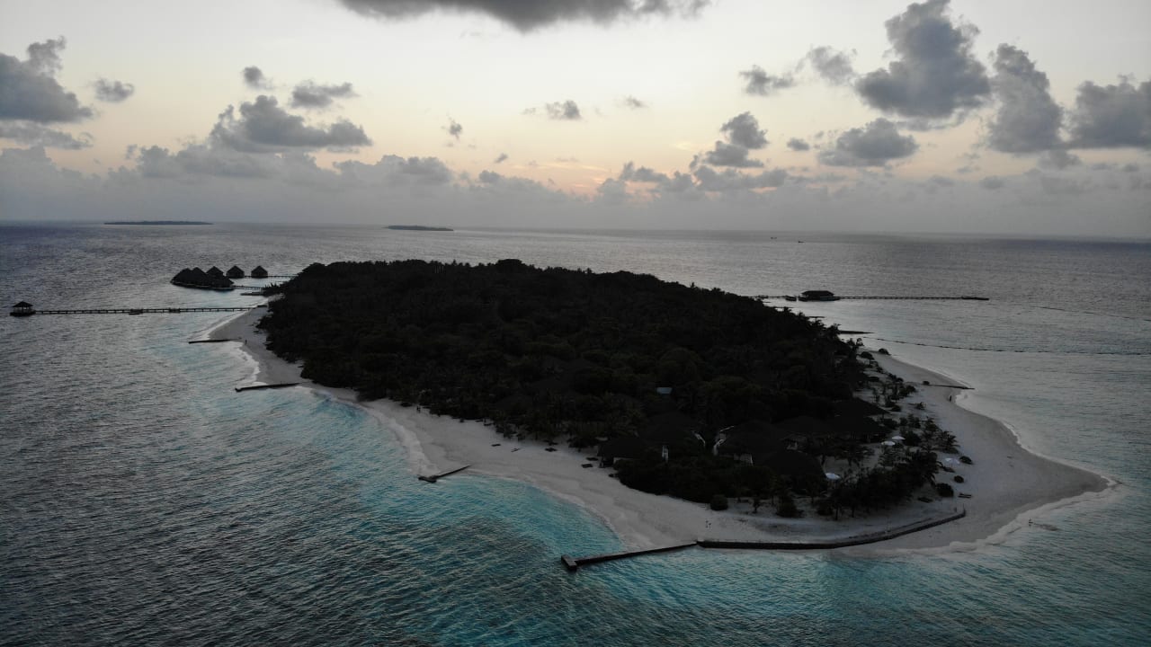 Strand Adaaran Select Meedhupparu Island Resort - Premium All Inclusive