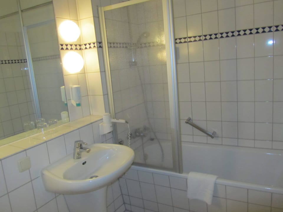 Bad Hotel Hohes Haus