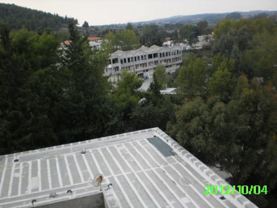 Ebenfalls der Blick vom balkon Hotel Athos Palace