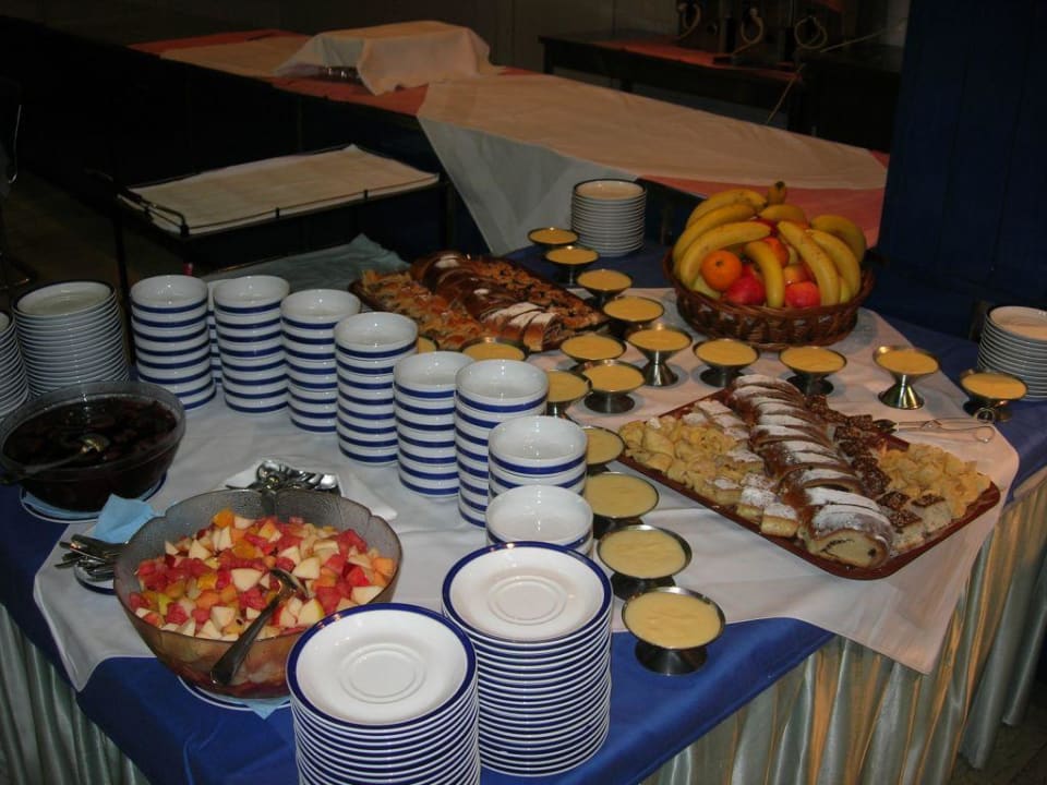 Abendessen in Buffetform Park Plaza Verudela Pula