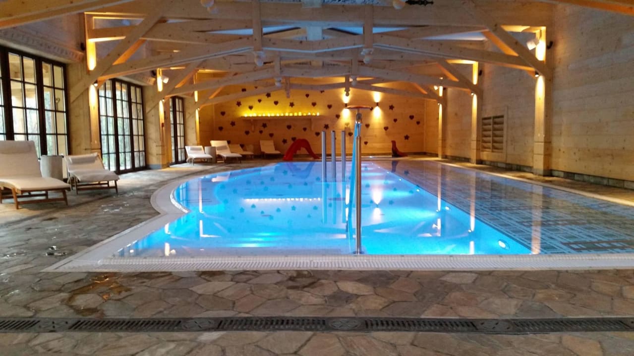 2 Aries Hotel & Spa