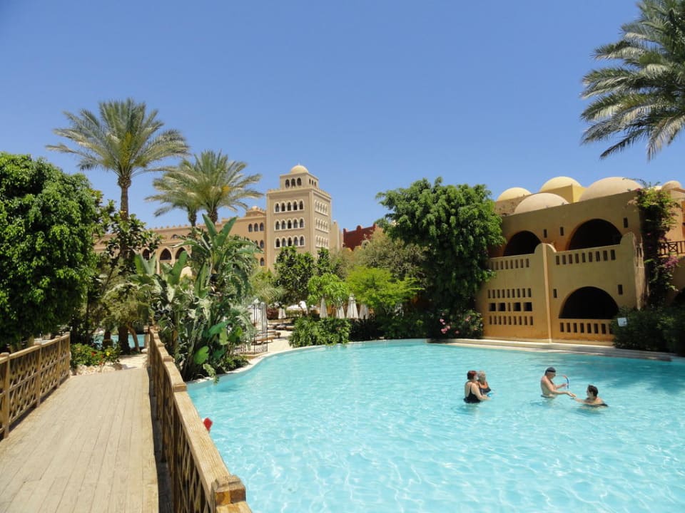 Viel Raum zum schwimmen Makadi Palace
