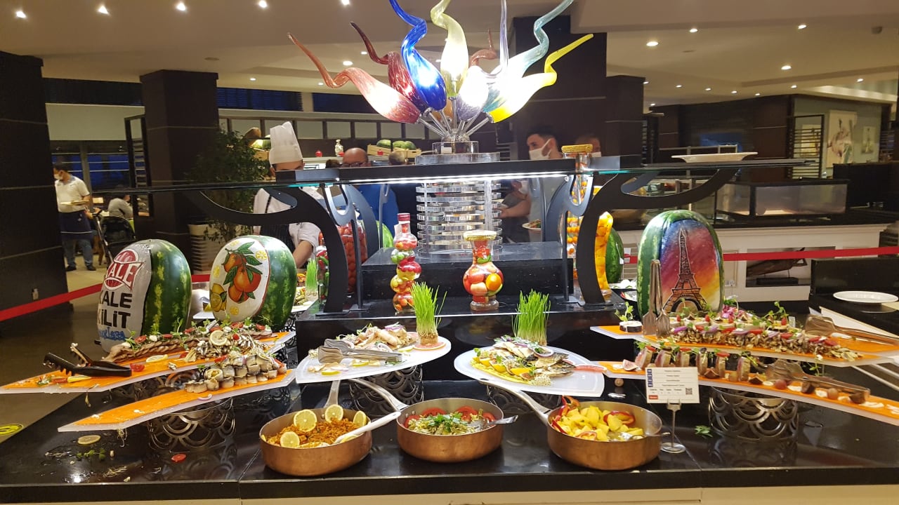 Gastro Limak Lara Deluxe Hotel & Resort