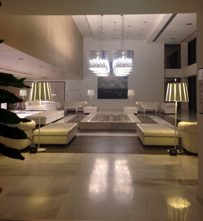 Lobby am Abend Hipotels Gran Conil Hotel