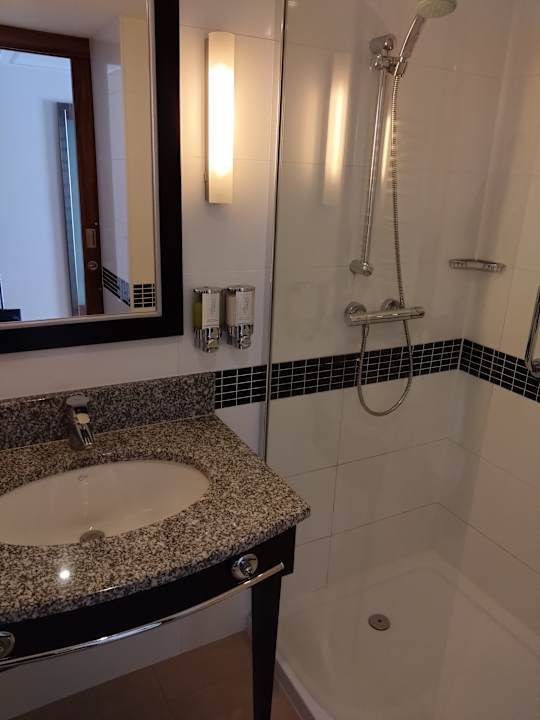 Zimmer Hampton By Hilton Swinoujscie