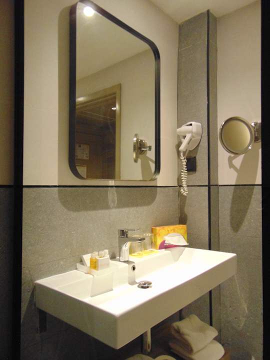 Zimmer Hotel Golden Tulip El Mechtel