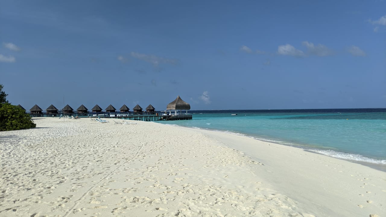 Strand Thulhagiri Island Resort