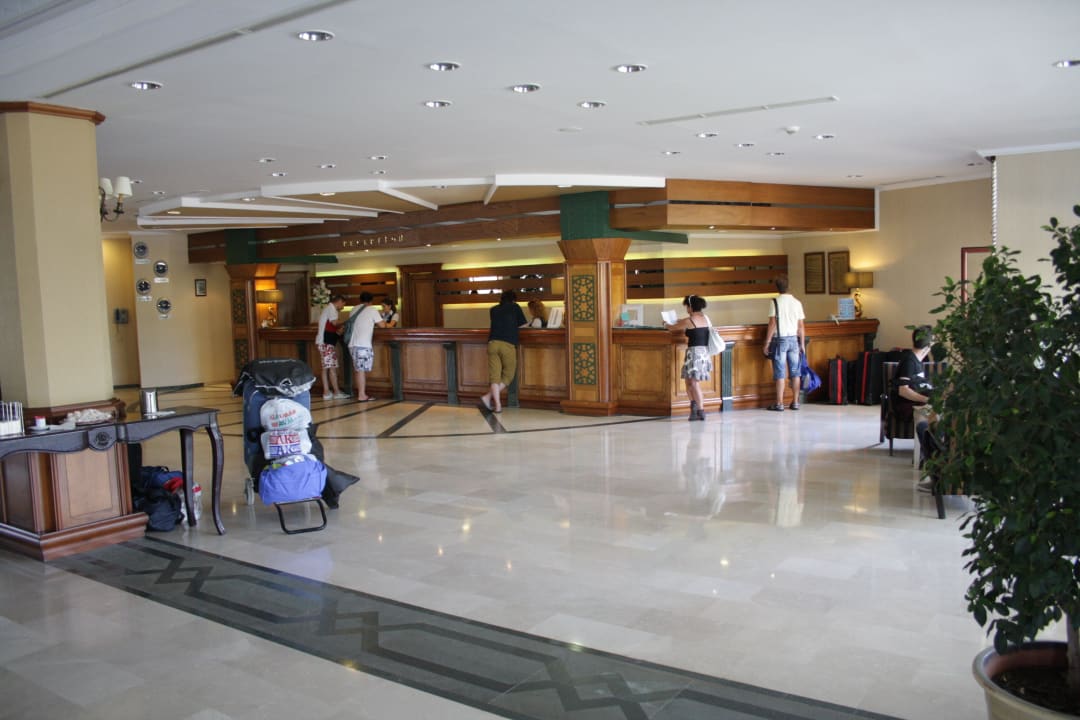 Rezeption Bella Resort & Spa